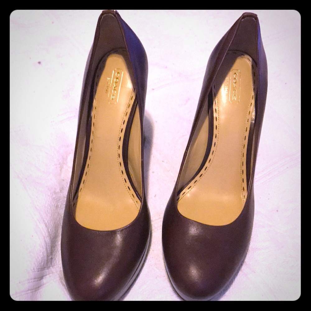 Coach Buffy heel.